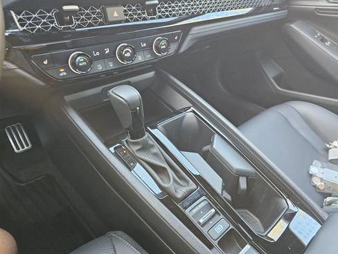 Used 2024 Honda Accord Sport image 29