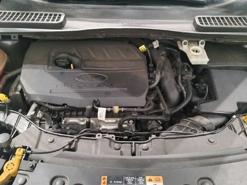 Used 2017 Ford Escape Titanium AWD/4WD image 14