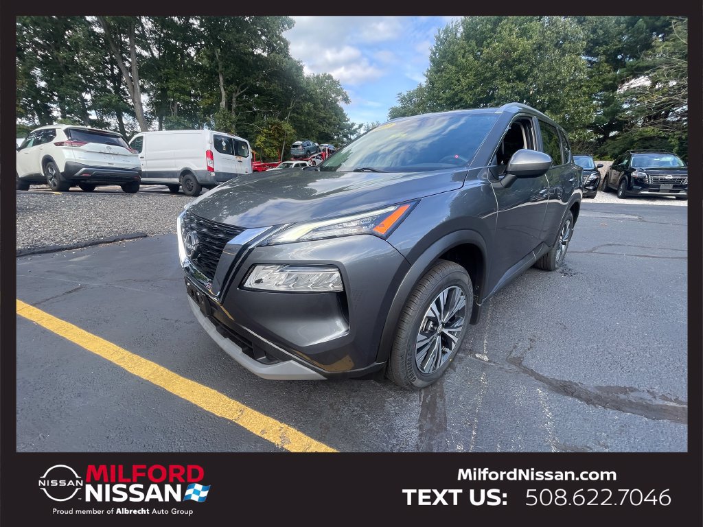 Certified 2023 Nissan Rogue SV w/ SV Premium B Package AWD/4WD image 1