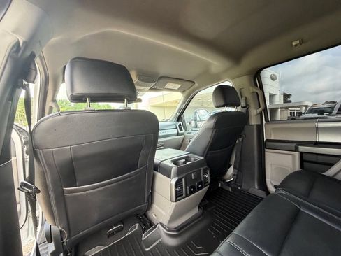Used 2021 Ford F250 XLT w/ XLT Premium Package AWD/4WD image 23