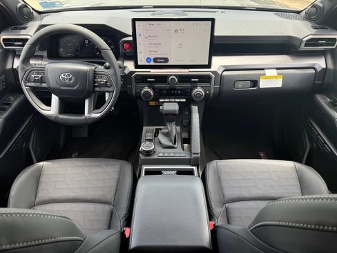 New 2026 Toyota 4Runner TRD Off-Road Premium AWD/4WD image 23