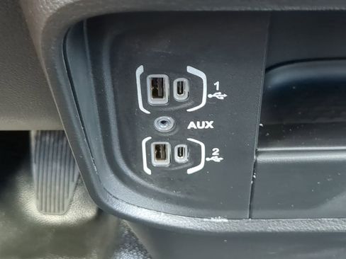 New 2025 RAM 5500 Tradesman image 18