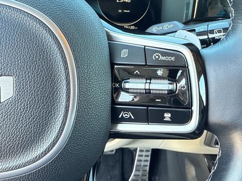 Used 2022 Kia Sorento SX Prestige image 27