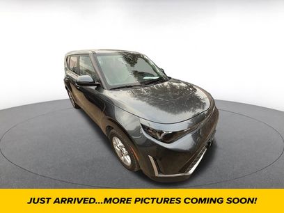 Used 2025 Kia Soul LX w/ LX Technology Package