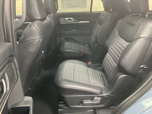 New 2026 Ford Explorer ST-Line w/ ST-Line Street Pack AWD/4WD image 14
