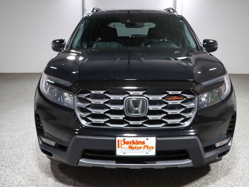 Used 2023 Honda Passport TrailSport image 4