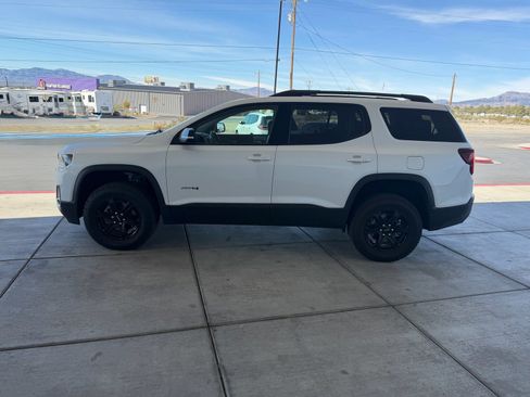 Used 2023 GMC Acadia AT4 w/ Technology Package image 6