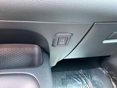 Used 2023 Toyota Corolla LE FWD image 15