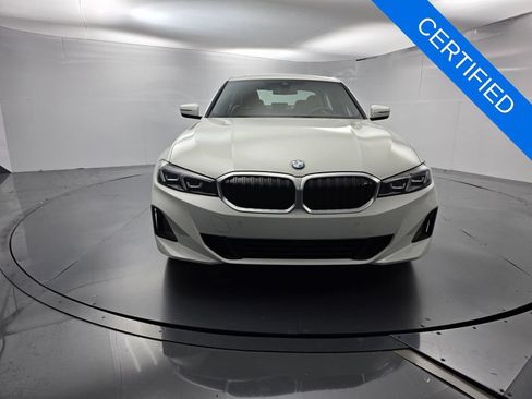 Used 2023 BMW 330i Sedan w/ Driving Assistance Package RWD image 2
