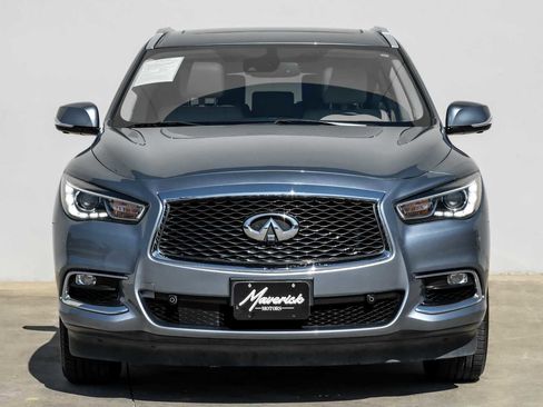 Used 2019 INFINITI QX60 Luxe w/ Essential Package image 6