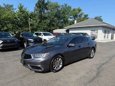Used 2019 Acura TLX FWD image 3