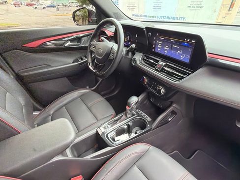 Used 2024 Chevrolet TrailBlazer RS w/ Driver Confidence Package AWD/4WD image 28