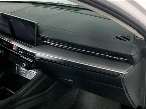 Certified 2025 Kia K5 LXS FWD image 16