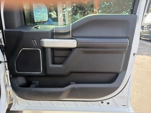 Used 2019 Ford F150 Lariat image 10