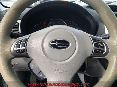 Used 2013 Subaru Forester 2.5X w/ Alloy Wheel Pkg AWD/4WD image 12