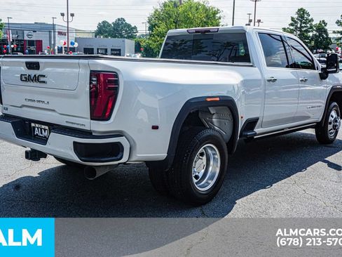 Used 2024 GMC Sierra 3500 Denali Ultimate AWD/4WD image 5