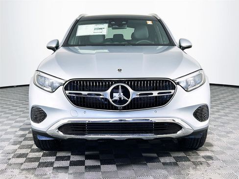 New 2026 Mercedes-Benz GLC 300 4MATIC image 9