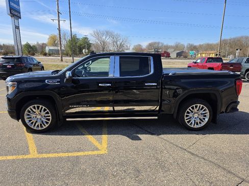Used 2019 GMC Sierra 1500 Denali w/ Denali Ultimate Package image 2