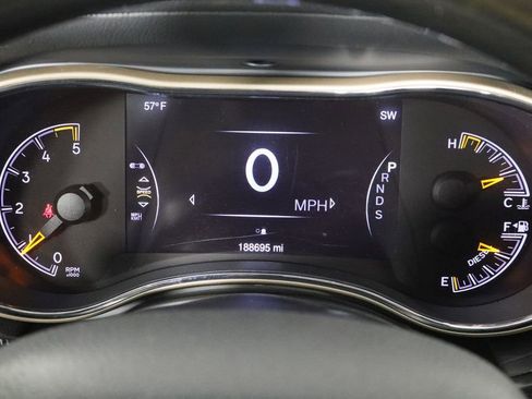 Used 2014 Jeep Grand Cherokee Summit image 10