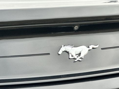 Certified 2018 Ford Mustang Coupe image 25