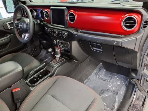 Used 2023 Jeep Gladiator Rubicon w/ LED Lighting Group image 9