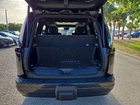 Used 2025 Lexus GX 550 w/ Accessory Package (Z1) AWD/4WD image 9