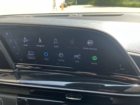 Used 2024 Cadillac Escalade Sport image 32