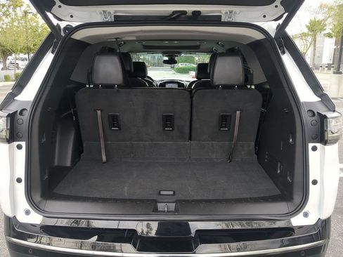 Used 2019 Chevrolet Traverse Premier w/ Redline Edition FWD image 30