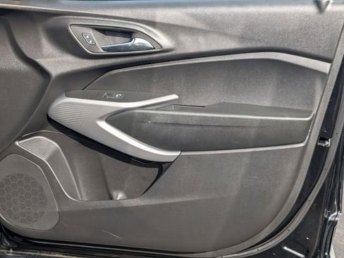 Certified 2024 Chevrolet Trax RS image 35