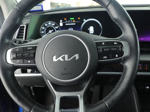 Used 2023 Kia Sportage SX image 13