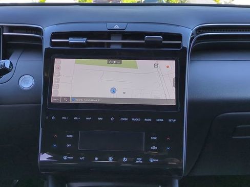 Certified 2024 Hyundai Santa Cruz SEL w/ Activity Package FWD image 17