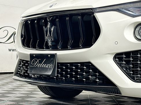 Used 2022 Maserati Levante Modena image 33