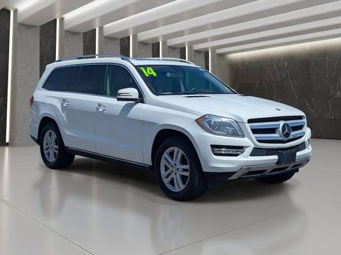 Used 2014 Mercedes-Benz GL 450 4MATIC image 8
