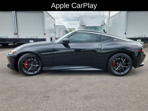 Used 2024 Nissan Z Performance w/ Floor Mat Package RWD image 4