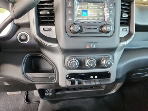 New 2024 RAM 2500 Tradesman w/ Chrome Appearance Group image 12