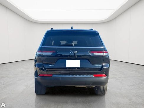 Certified 2023 Jeep Grand Cherokee L Laredo AWD/4WD image 5