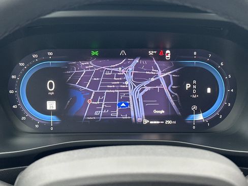 Used 2023 Volvo XC40 B5 Ultimate w/ Protection Package Premier image 27