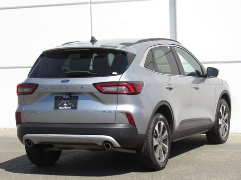 Used 2024 Ford Escape Platinum AWD/4WD image 6