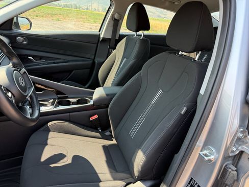 Used 2023 Hyundai Elantra SEL w/ Convenience Package FWD image 14