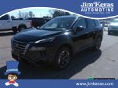 Used 2025 Nissan Rogue SV