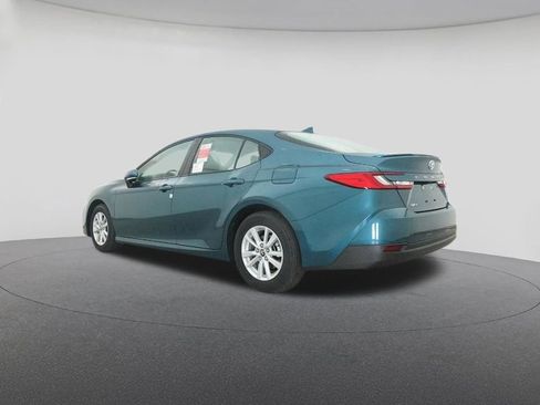 New 2026 Toyota Camry LE image 21