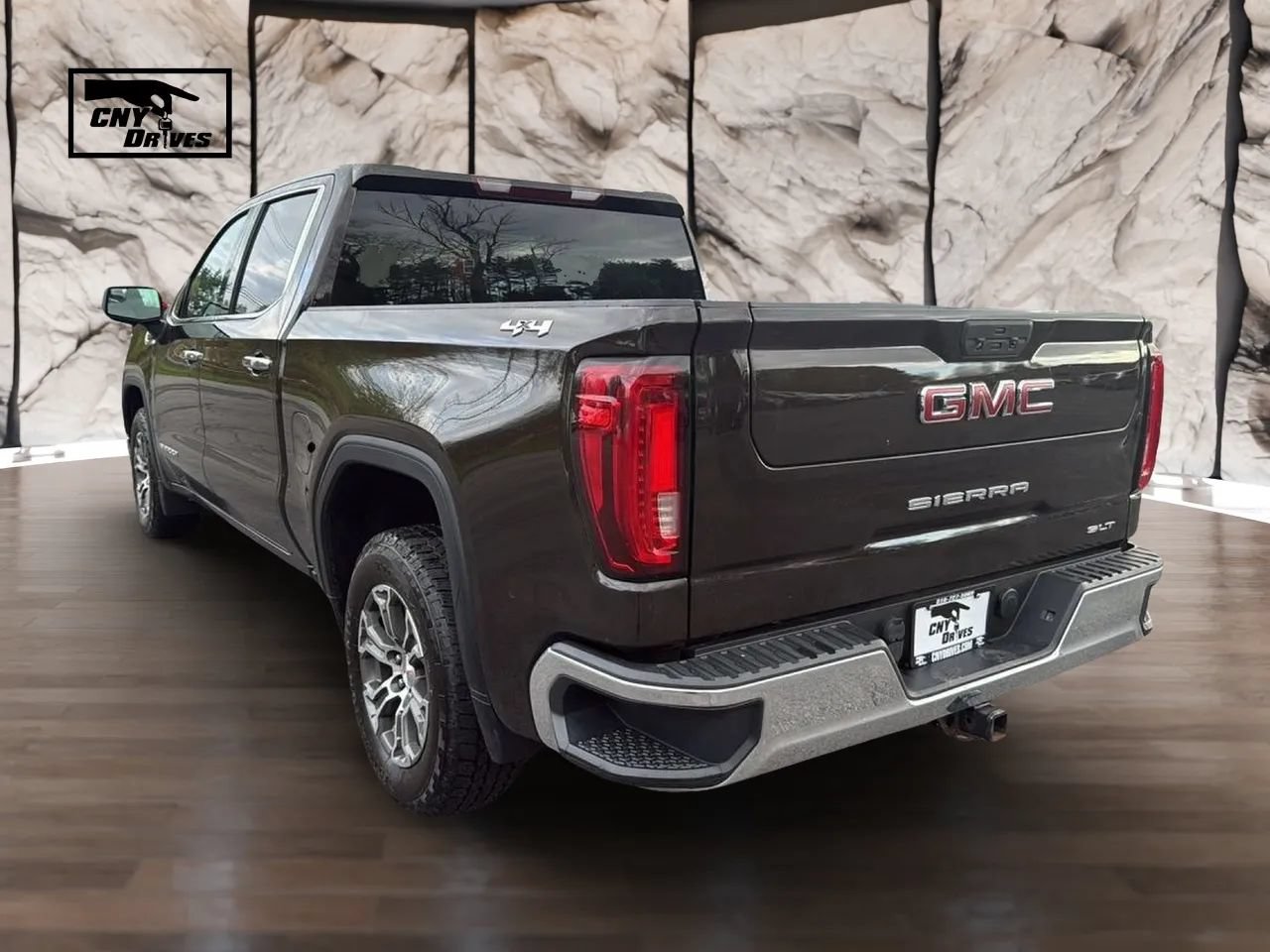 Used 2019 GMC Sierra 1500 SLT AWD/4WD image 6