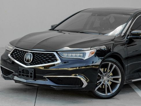 Used 2019 Acura TLX w/ Technology Package FWD image 8
