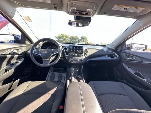 Used 2024 Chevrolet Malibu LT FWD image 14