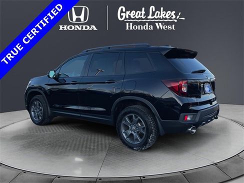 Certified 2025 Honda Passport TrailSport image 3