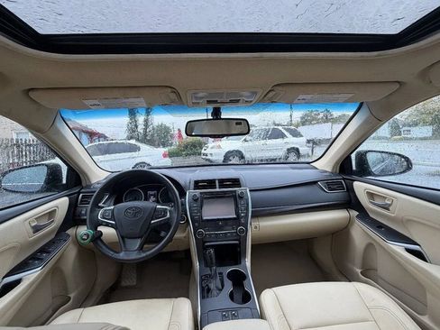 Used 2015 Toyota Camry XLE FWD image 25