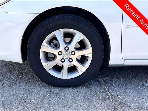 Used 2006 Toyota Camry XLE image 8