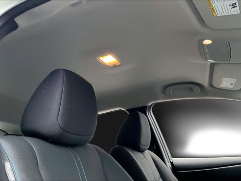 Used 2024 Nissan Leaf SV Plus image 25