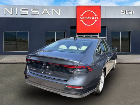 Used 2023 Honda Accord LX image 6