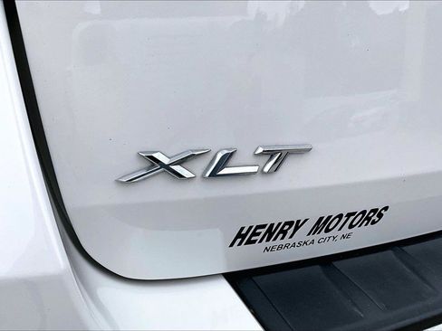 Used 2023 Ford Explorer XLT w/ Equipment Group 202A AWD/4WD image 26